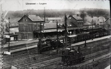 Libramont- int-voies + trains.jpg
